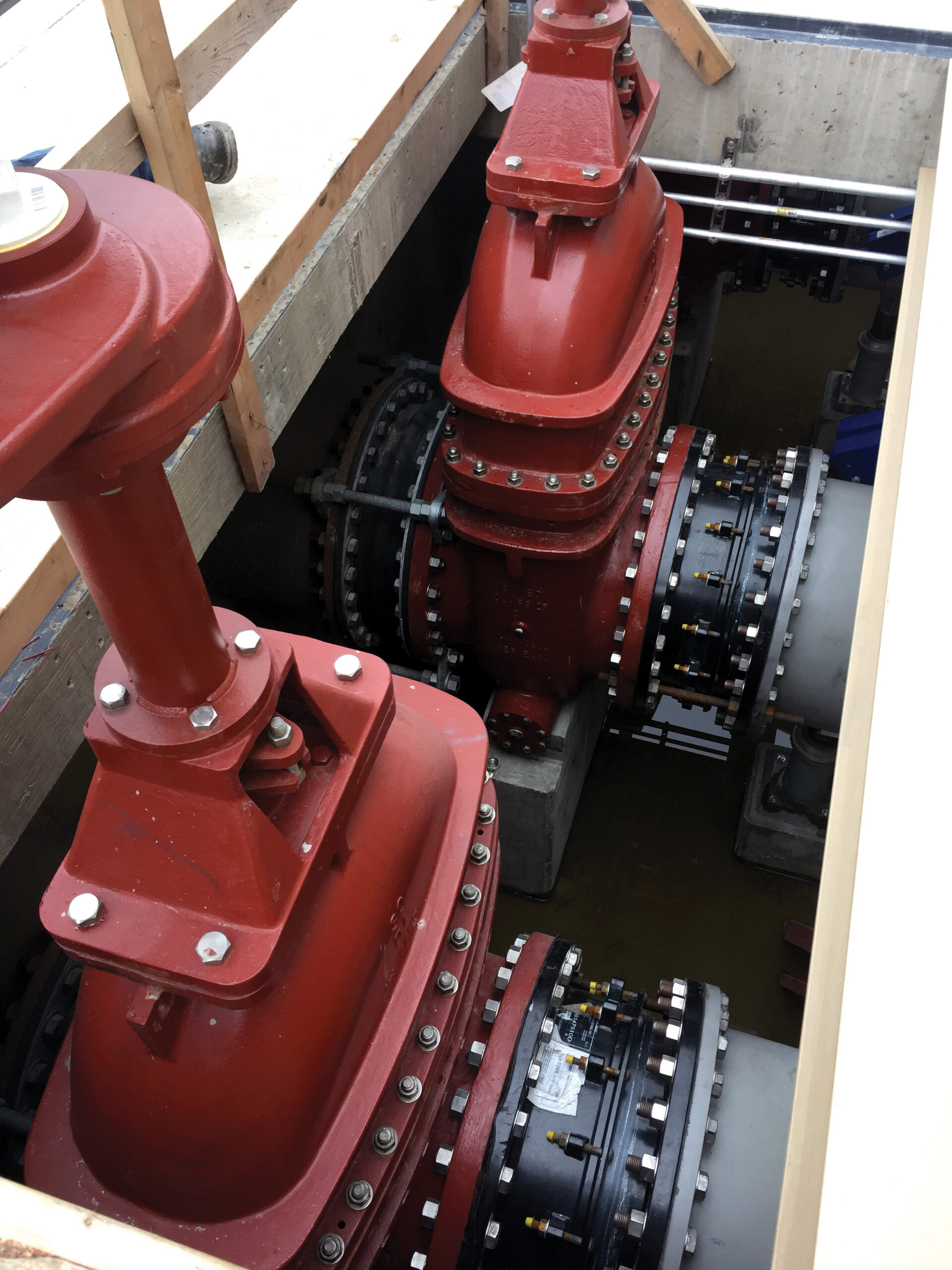 close-up-30in-gate-valve